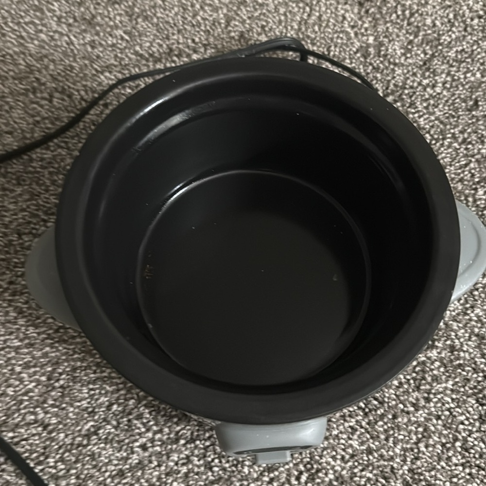Dash Rice Cooker - Picture 2 of 3